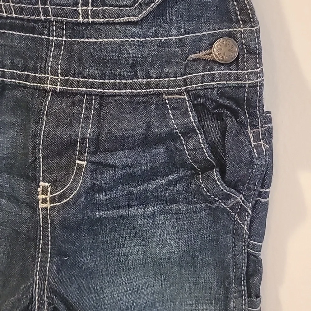 Oshkosh b'gosh 18 month denim chambray jeans overalls shorts painter pockets